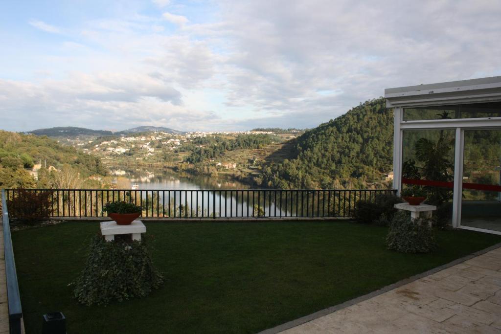 Hôtel Quinta De Santa Cruz à Canelas  Extérieur photo